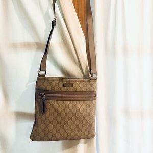 Gucci Crossbody Monogram Adjustable Strap Bag